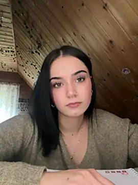 Snapshot of hellokiityy chatting on 03.22.26 hellokiityy online show from 03.22.26