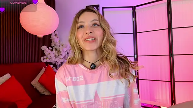 Elysia carter online show from 07.13.26