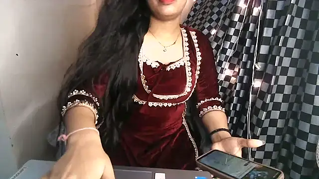 Snapshot of Ishika_baby_ chatting on 07.28.26 Ishika baby online show from 07.28.26
