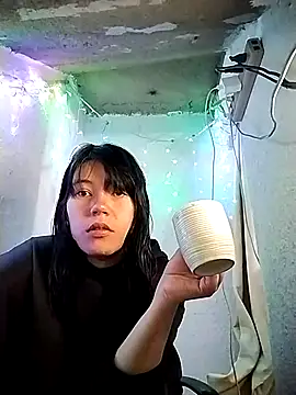 Moon Thompson online show from 03.23.26