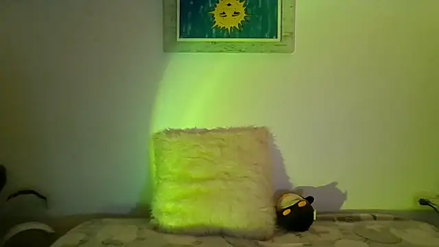 Snapshot of Tabitta_ chatting on 05.17.26 Tabitta online show from 05.17.26