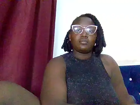 Snapshot of Busty_Bebe chatting on 04.27.26 Busty Bebe online show from 04.27.26