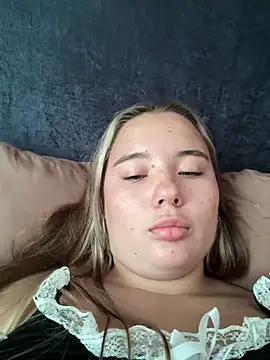 Snapshot of Mrs_Lust chatting on 03.28.26 Mrs Lust online show from 03.28.26