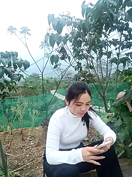 Snapshot of Mi-milan chatting on 03.24.26 Mi-milan online show from 03.24.26