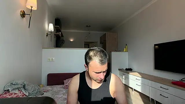 Snapshot of Daniel_ice chatting on 03.28.26 Daniel ice online show from 03.28.26