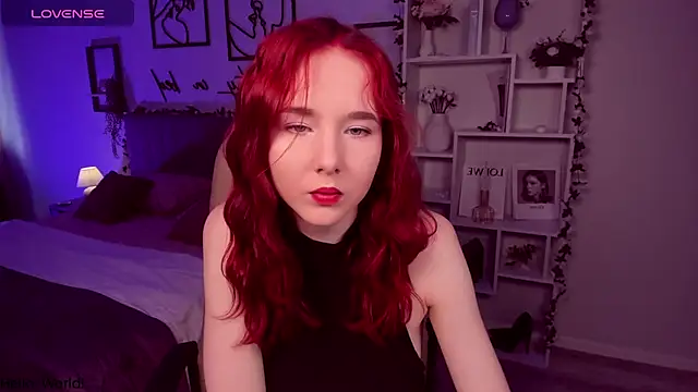 Snapshot of MarilynFire chatting on 05.09.26 MarilynFire online show from 05.09.26