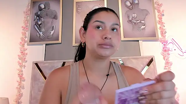 Mrs Daniels online show from 03.24.26