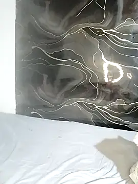 LaReina199991 online show from 04.02.26