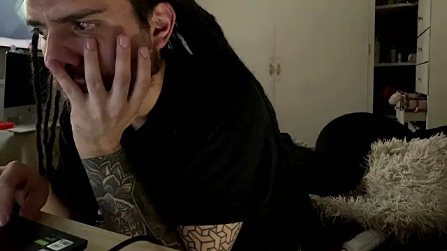 Snapshot of DreadObsessionxX chatting on 07.11.26 DreadObsessionxX online show from 07.11.26