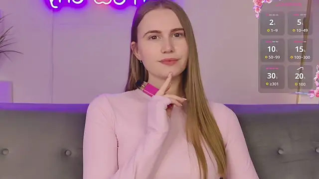 Snapshot of Lover_Daisy_ chatting on 05.23.26 Lover Daisy online show from 05.23.26
