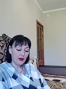 HelgaDennis online show from 05.06.26