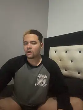 Snapshot of Draft_Draco chatting on 03.25.26 Draft Draco online show from 03.25.26