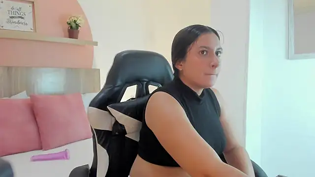 kira relish online show from 03.27.26