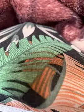 WeepyInsignia online show from 04.08.26