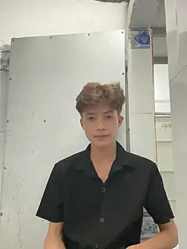 Nguyencuong1999 online show from 05.07.26