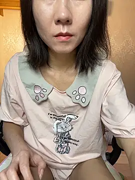 Snapshot of lilysister66 chatting on 05.31.26 lilysister66 online show from 05.31.26