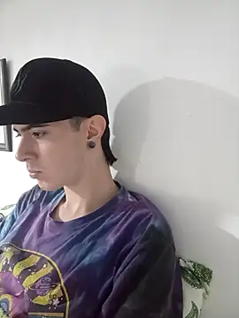 lio     online show from 04.19.26