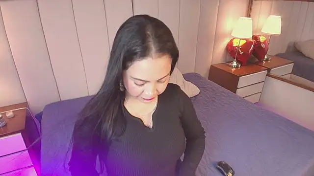 AlanaWesst online show from 04.24.26