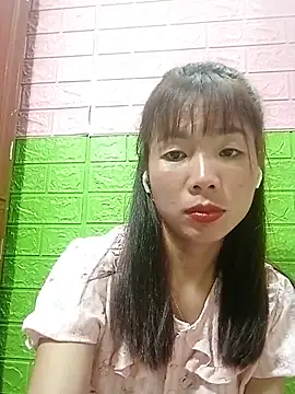 AmyLinee01 online show from 06.17.26