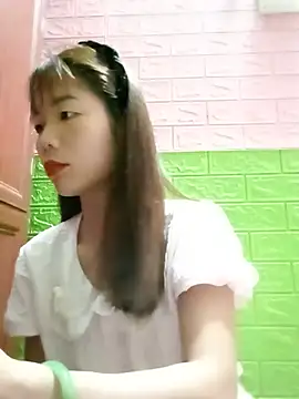 Snapshot of AmyLinee01 chatting on 06.30.26 AmyLinee01 online show from 06.30.26
