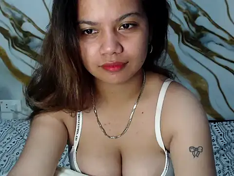 Snapshot of deseyy chatting on 04.14.26 deseyy online show from 04.14.26