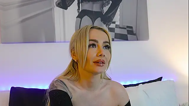 FrancescaGrayy online show from 05.13.26