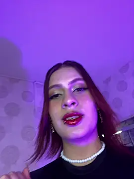 steffmontespink18 online show from 04.24.26