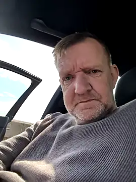 Notiesfuk online show from 04.13.26