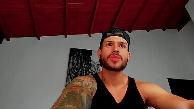 Snapshot of Santos_ramirez1 chatting on 03.23.26 Santos ramirez1 online show from 03.23.26