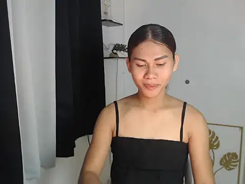 Zain Moore online show from 04.17.26