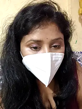 Snapshot of Tridha_2 chatting on 04.10.26 Tridha 2 online show from 04.10.26
