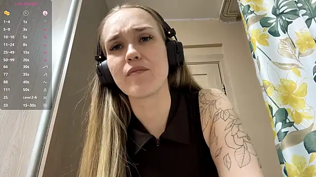 DenitaSpace online show from 04.18.26