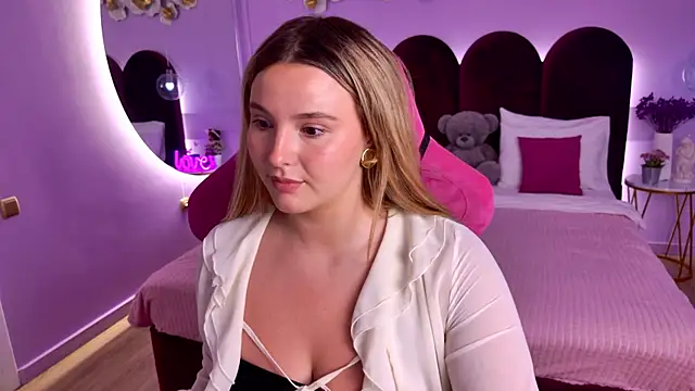 CharlotteAtwoood online show from 07.30.26