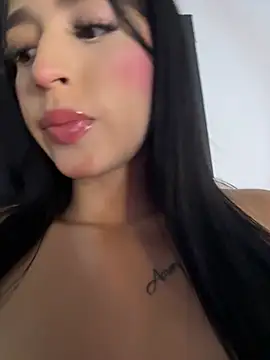 Hannaa blondee online show from 05.06.26