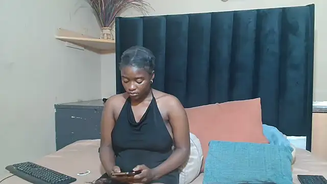 SexySlimMelanin7 online show from 07.14.26