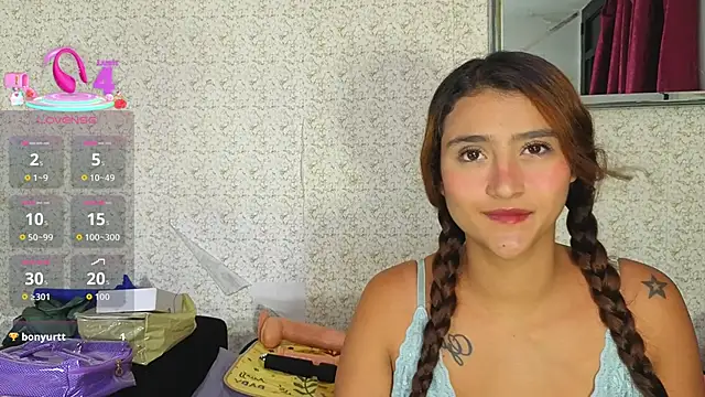 Snapshot of Biker_Petite_pm chatting on 04.06.26 Biker Petite pm online show from 04.06.26