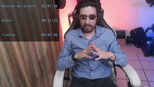 Snapshot of IASuarezV chatting on 05.09.26 IASuarezV online show from 05.09.26