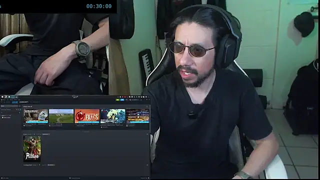 Snapshot of IASuarezV chatting on 05.17.26 IASuarezV online show from 05.17.26