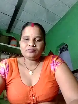 Snapshot of Shivani09900 chatting on 05.26.26 Shivani09900 online show from 05.26.26