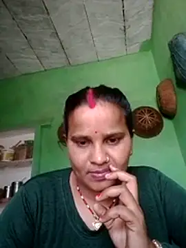 Snapshot of Shivani09900 chatting on 05.31.26 Shivani09900 online show from 05.31.26