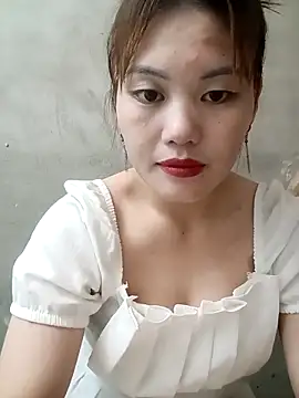 Snapshot of meg_06 chatting on 05.09.26 meg 06 online show from 05.09.26