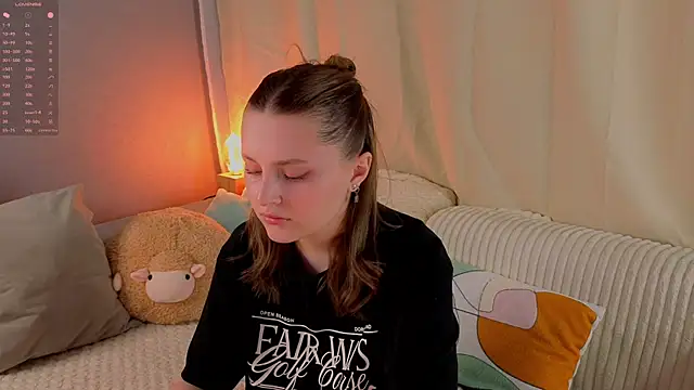 Snapshot of LorriMonz chatting on 06.12.26 LorriMonz online show from 06.12.26