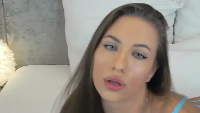 Lana Drake online show from 04.06.26