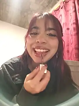Snapshot of Atenea_7 chatting on 06.23.26 Atenea 7 online show from 06.23.26