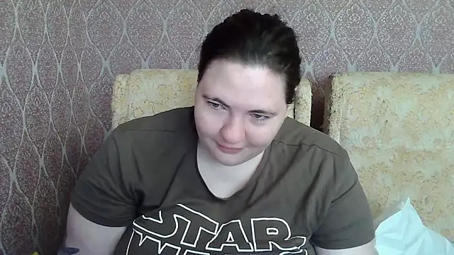 Snapshot of ElviraOreilllyX chatting on 04.10.26 ElviraOreilllyX online show from 04.10.26
