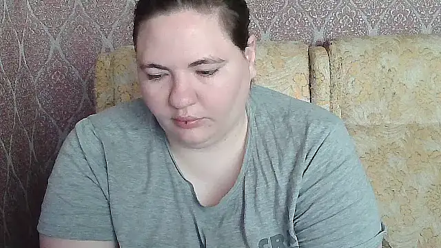 Snapshot of ElviraOreilllyX chatting on 05.10.26 ElviraOreilllyX online show from 05.10.26