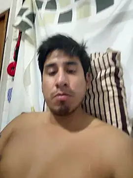 Snapshot of Adanxho chatting on 06.28.26 Adanxho online show from 06.28.26