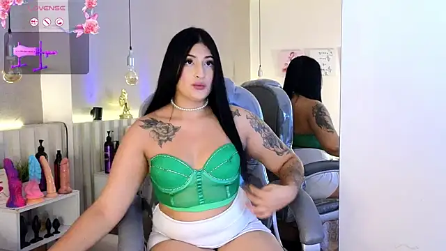 Alondra King online show from 05.06.26
