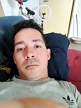Gabriel leon33 online show from 06.19.26