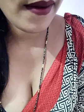 Snapshot of Sexyteacher143 chatting on 03.26.26 Sexyteacher143 online show from 03.26.26